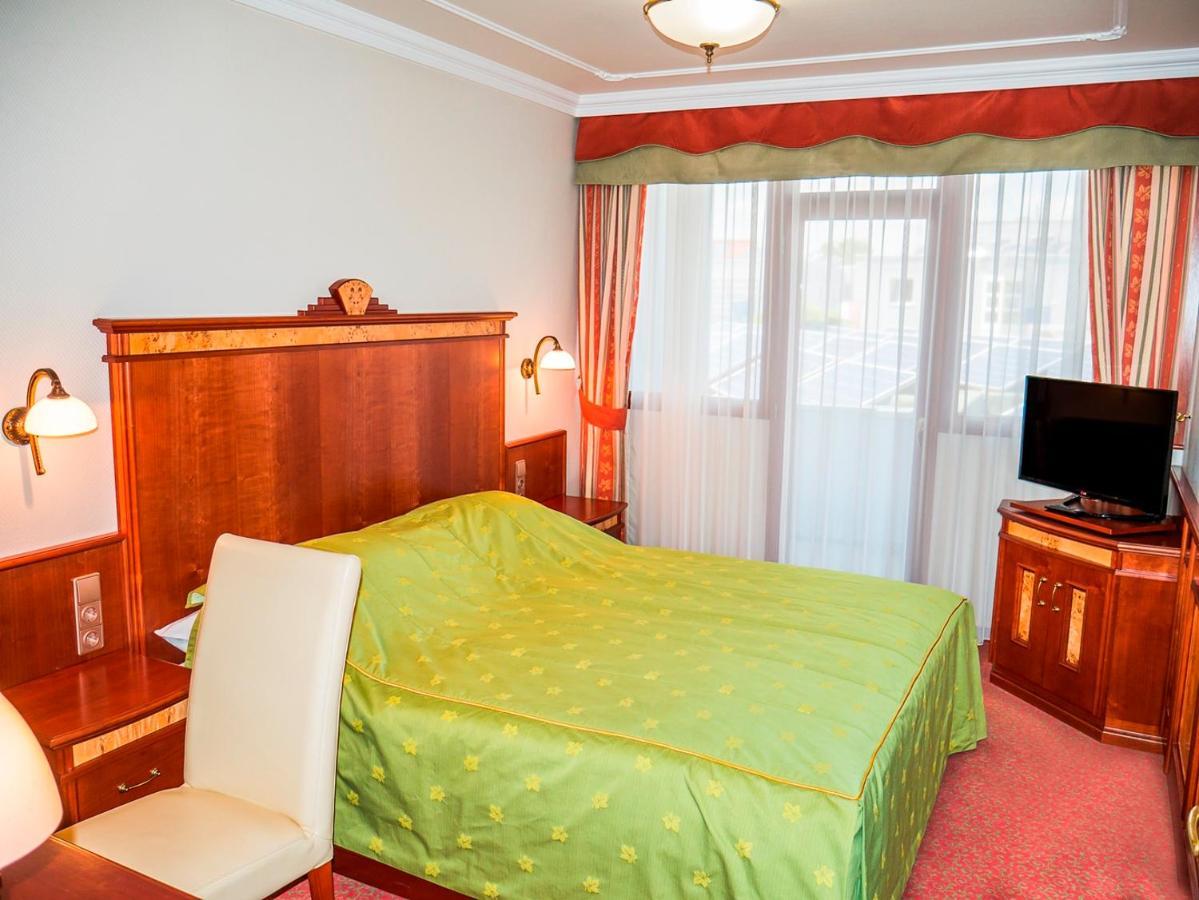 Hotel Silver Hajduszoboszlo Ngoại thất bức ảnh