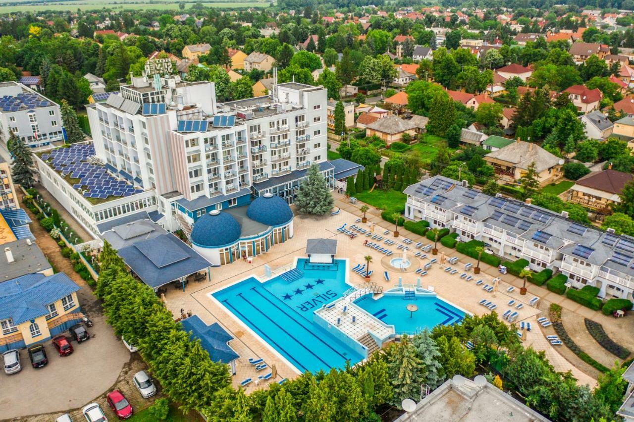 Hotel Silver Hajduszoboszlo Ngoại thất bức ảnh