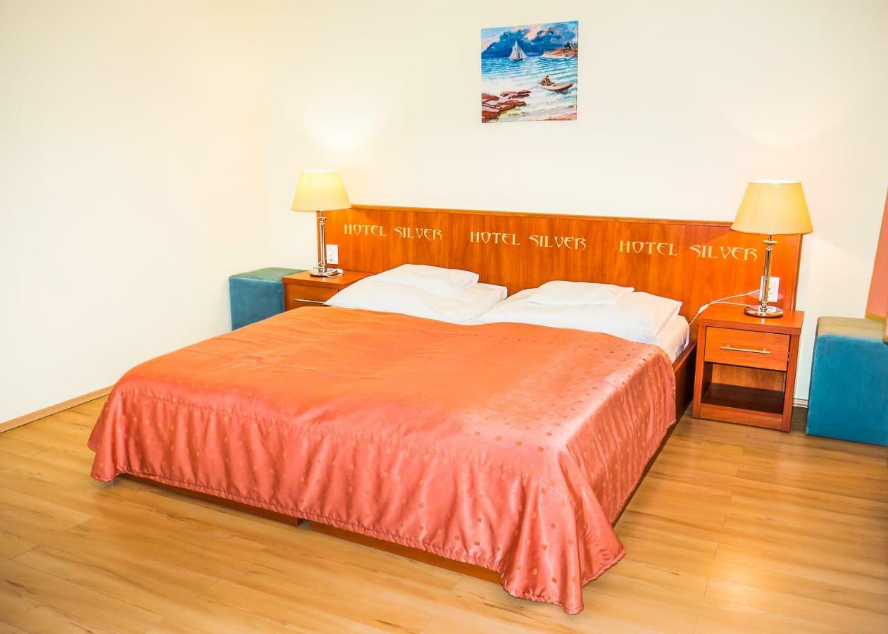Hotel Silver Hajduszoboszlo Ngoại thất bức ảnh